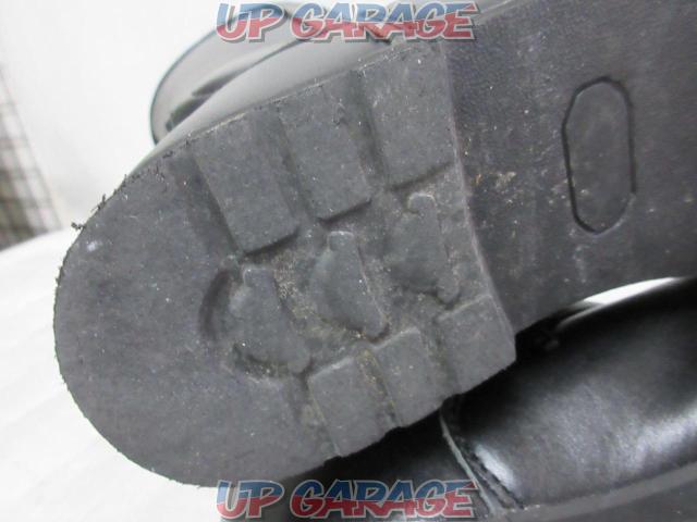 KOMINE
Side zipper boots
(X02244)-06