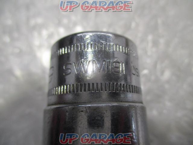 Snap-on (snap-on)
Frank drive 1/2 inch
Shallow socket
Product number: SWM191
12 angles
19mm]-04