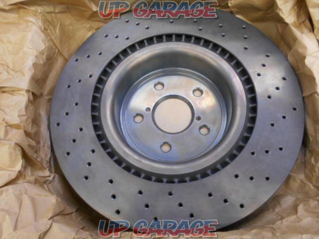 LEXUS
IS-F genuine front disc rotor
Product number: 43512-0W060-02