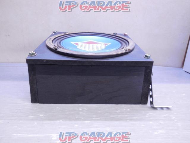 KENWOOD
8 inches woofer
MAD
drive(T10-0900-05)-03