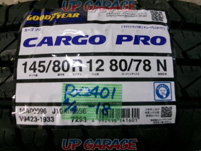 RX2401-18 メーカー不明 スチールホイール + GOODYEAR CARGO PRO 4本セット-05