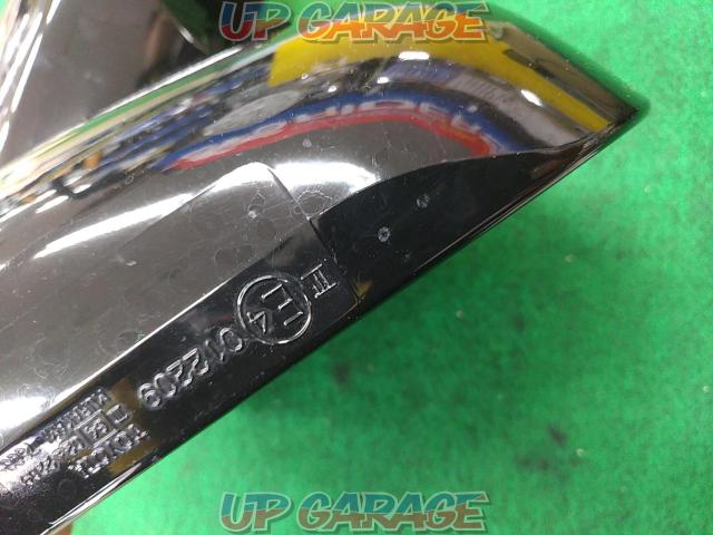 Toyota genuine 10 series
Alphard
Genuine
Mirror Cover
Right and left-08
