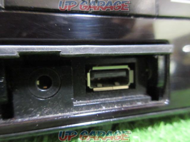 【TOYOTA】2DINワイドサイズ CD/USBチューナー 「86120-26200」-07