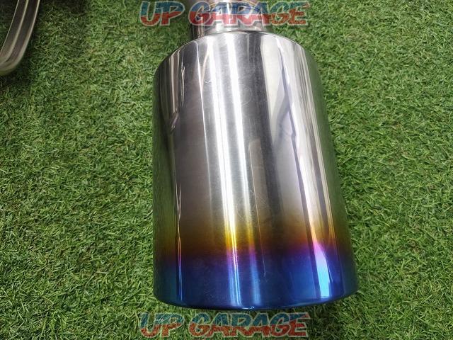 HKS
LEGAMAX
Premium
Left and right out single muffler-08