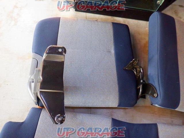 SUBARU genuine
Rear seat-06