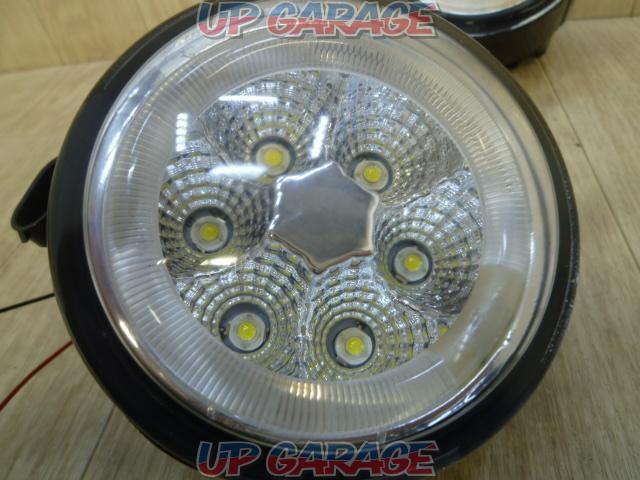 [Manufacturer unknown]
LED fog lamp
Round shape-02