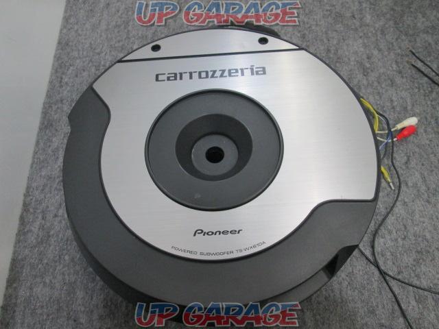 carrozzeria
TS-WX610A
Stores neatly in the spare tire space-02