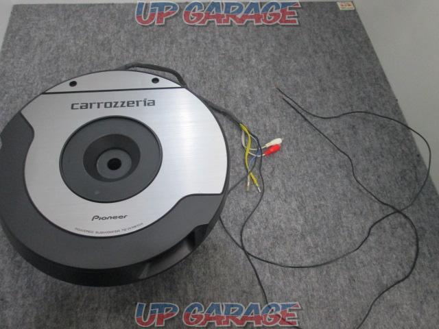carrozzeria
TS-WX610A
Stores neatly in the spare tire space-03