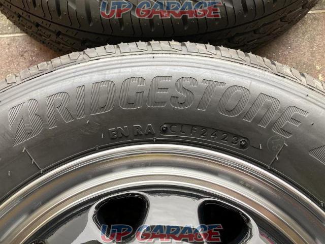 TOPY (Topy)
LANDFOOT
SWZ (new and unused)
+
BRIDGESTONE (Bridgestone)
K370 (new and unused)-04