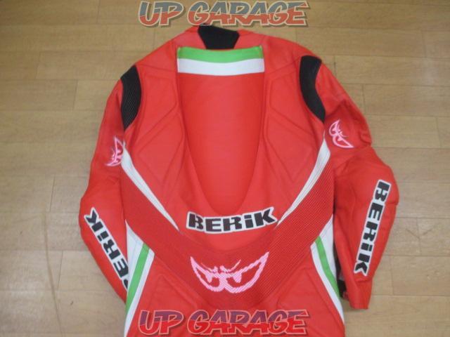 【56】BERIK レーシングスーツ カピロッシレプリカ-05