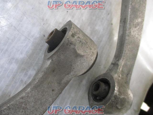 Genuine Nissan (NISSAN) Fairlady Z/Z34
Genuine
Front upper arm
Right and left-04