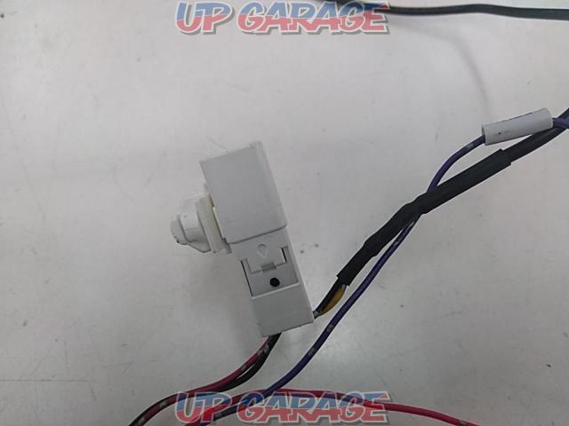 Datasystem
Rear camera connection adapter
RCA003T-04