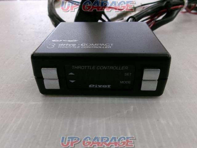 Pivot 3drive COMPACT スロットルコントローラー-02
