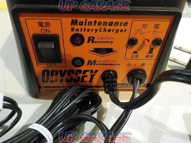 Projection
ODYSSEY battery maintenance charger
12-3T-07