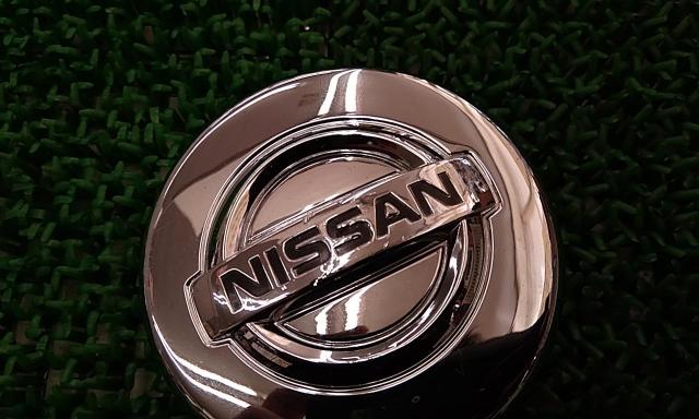 NISSAN (Nissan)
Genuine center cap-05