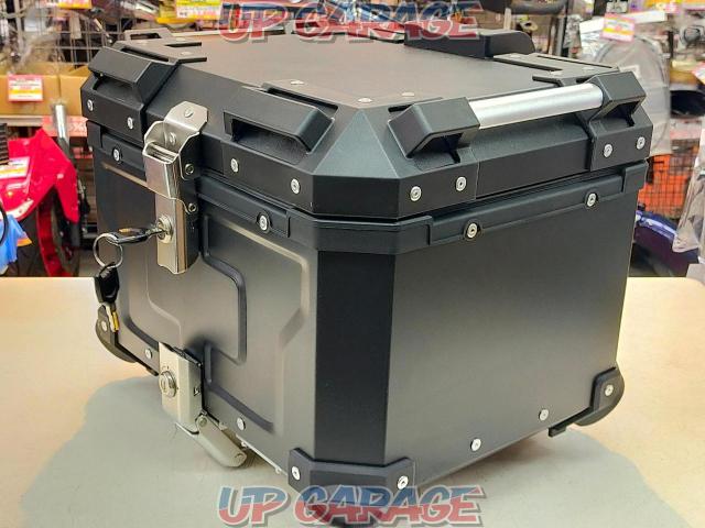 Unknown Manufacturer
aluminum rear box
External dimensions: Width 47x Height 37x Height 34cm-04