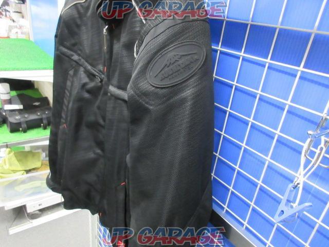 KUSHITANIK2370
Full mesh jacket
Size XL-10