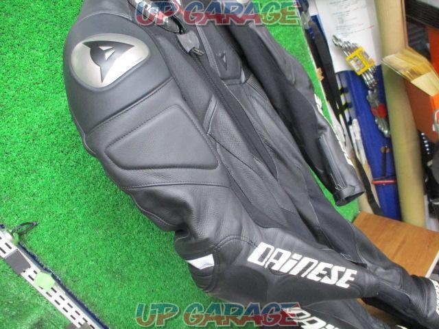 DAINESE
1513281
Racing suits
MFJ Certified
Size 46
Leather jumpsuit-03