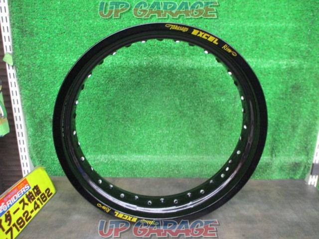 EXCEL
Aluminum rim
17 × 3.5
Compatible with: D Tracker and others-03