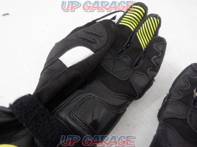 DAINESE
CARBON
D1
LONG
GLOVES
Size: 7.5 / XS-05
