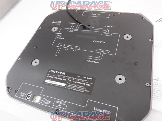 ルームランプ点灯不良です ALPINE TMX-R1000 10.2型WVGAフリップダウンモニター 2006年モデル-04