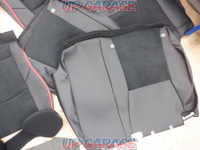 TRD
Sports seat covers
MS334-10002
C-HR
1# series/5# series
For HV vehicles (’16/12~’19/10)
※ gasoline vehicles can not-04