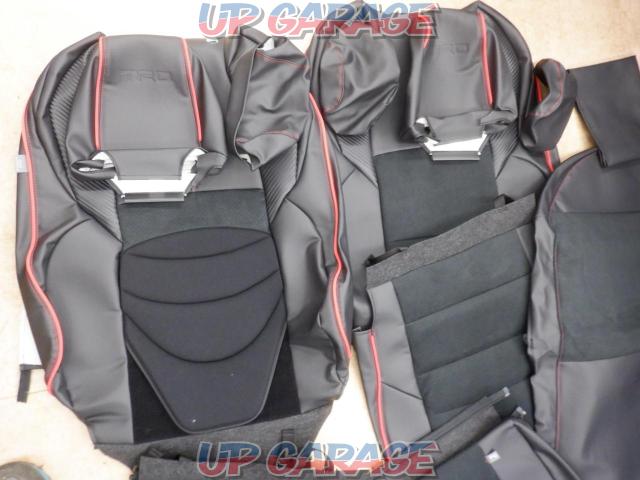 TRD
Sports seat covers
MS334-10002
C-HR
1# series/5# series
For HV vehicles (’16/12~’19/10)
※ gasoline vehicles can not-05