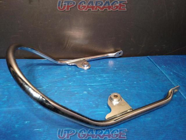 Z900RS genuine options
Grab bar
99994-1013
Z 900 RS / CAFE
*Side grips cannot be installed at the same time.-02