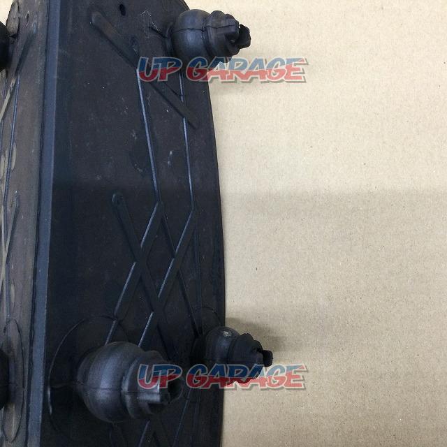 Unknown Manufacturer
floorboard mat
Harley system-08