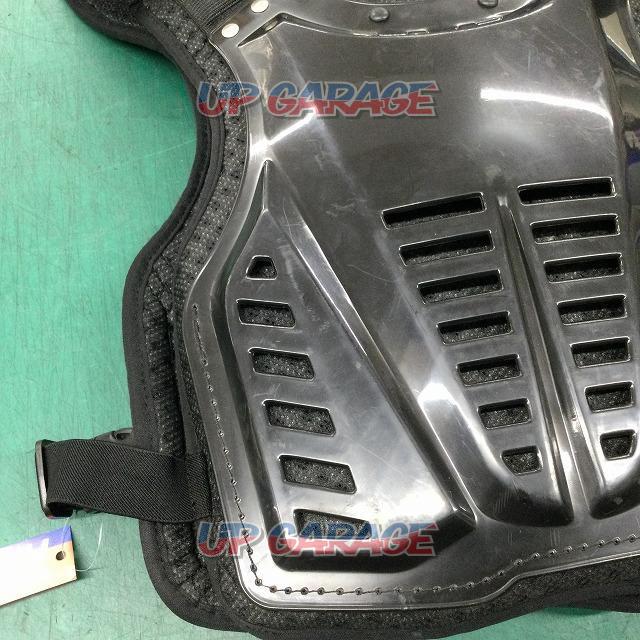 KOMINE body protector
Before and after-04