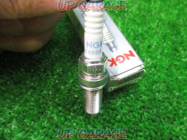 1NGKLKAR8AI-9
Spark plug
Unused item-03