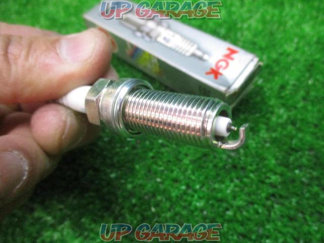 1NGKLKAR8AI-9
Spark plug
Unused item-05