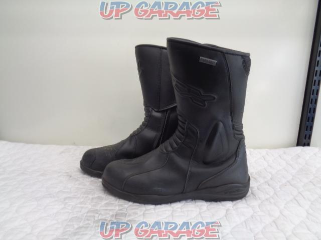 TCX
Gore-Tex Touring Boots
7109/G
black
Size 40-02