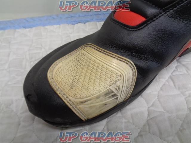 DAINESE (Dainese)
NEXUS
Racing boots
Black / White
40 size (equivalent to 26.5cm)-09