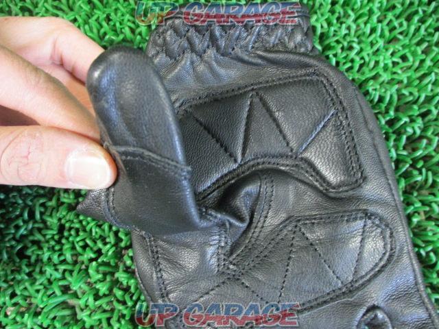 DAYTONA (Daytona)
Leather Gloves
Size: S-05