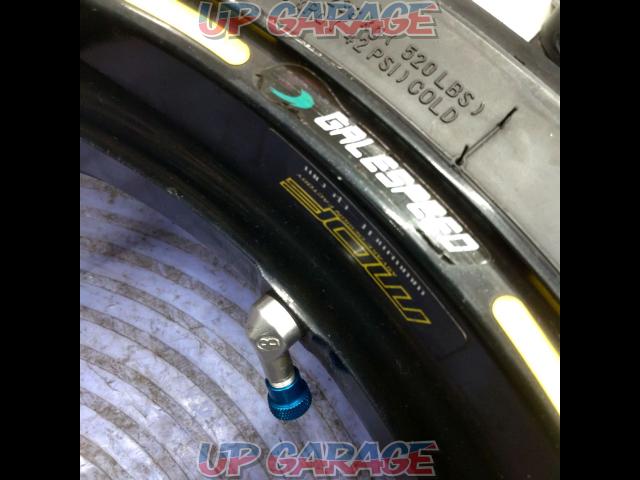 Translation
GALESPEED
TYPE-R front wheel
YZF - R1 ('98 - '99)-02