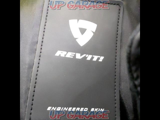 Size: S
RevIT!
Nylon jacket-04