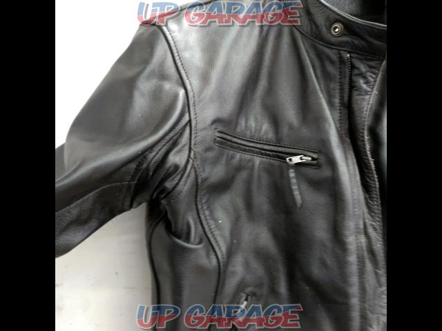 Size
3L
MOTO
FIELD
Leather jacket-05