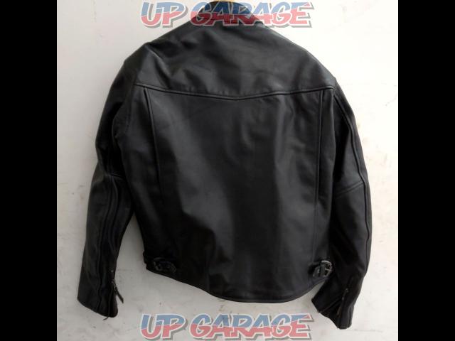 Size
3L
MOTO
FIELD
Leather jacket-06