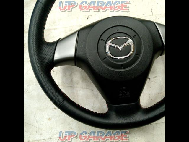 Genuine Mazda (MAZDA) BM series axela
Previous term genuine leather steering wheel-03
