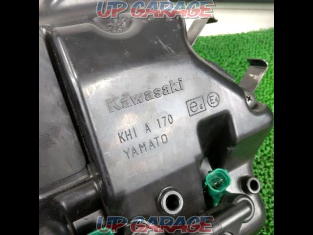 KAWASAKI
Genuine air cleaner box ZX-10R/race base (removed from ’18 car)-02