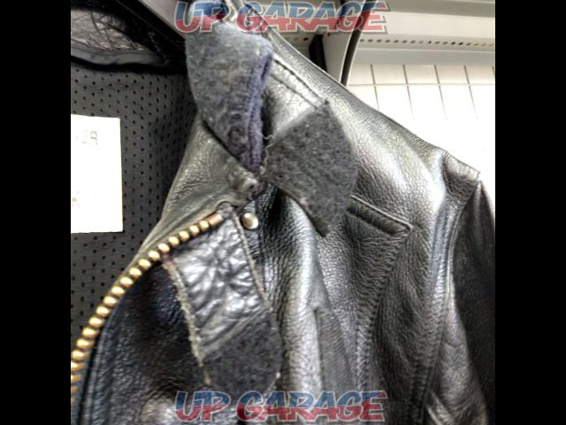 Size M
KADOYA
NEW
CONCEPTER
Leather jacket-04