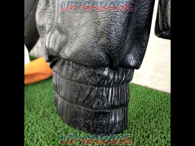 Size M
KADOYA
NEW
CONCEPTER
Leather jacket-05