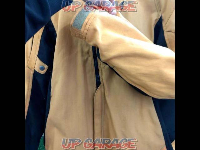 Size L
KUSHITANI
Clarity jacket-03