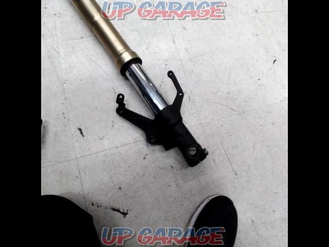YAMAHA
Genuine inverted front fork
YZF-R1 ('02 -' 03)-08