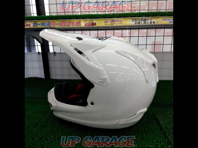 Size
59-60cm
Arai VX-IV
CROSS
Off-road helmet-02