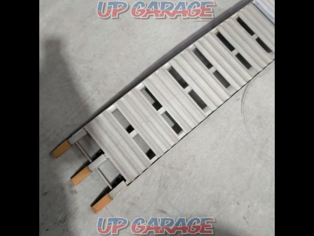 Unknown Manufacturer
Aluminum ladder-02