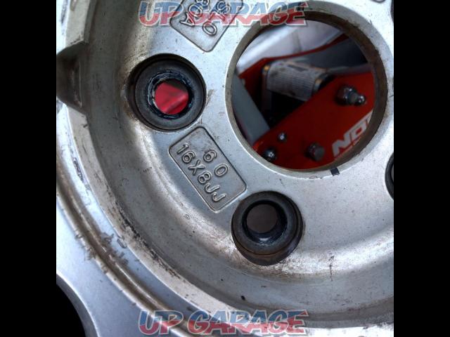 Only the wheels are genuine ACURA
Original wheel
NSX / NA1
Previous period-03