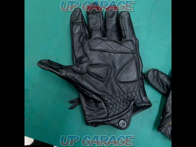 Size
LL
FreexFree
Leather Gloves-03