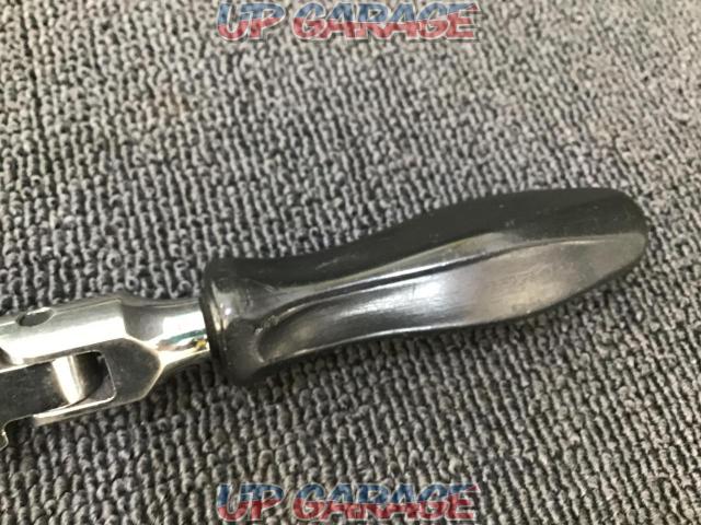Snap-on Flex Short Ratchet Wrench
FHKFD80-05